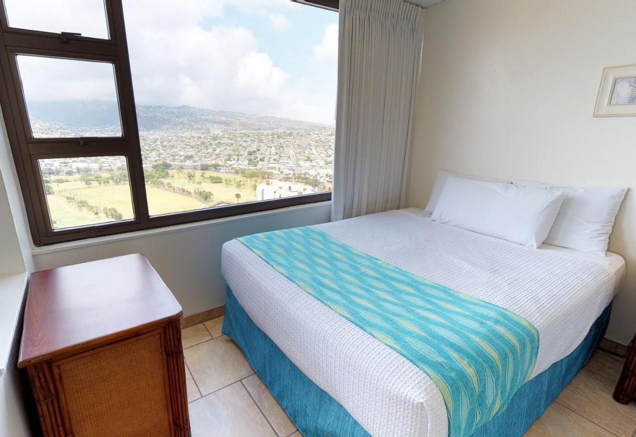 Deluxe Panoramic Mountain View Condo - 37Th Floor, Free Parking & Wifi Condo โฮโนลูลู ภายนอก รูปภาพ
